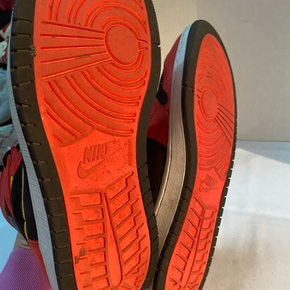 Air Jordan 1 Zoom Air CMFT Chili Red Shoe size 10